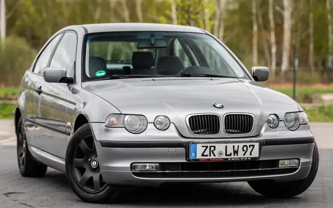 zdzieszowice BMW Seria 3 cena 9500 przebieg: 196000, rok produkcji 2003 z Zdzieszowice